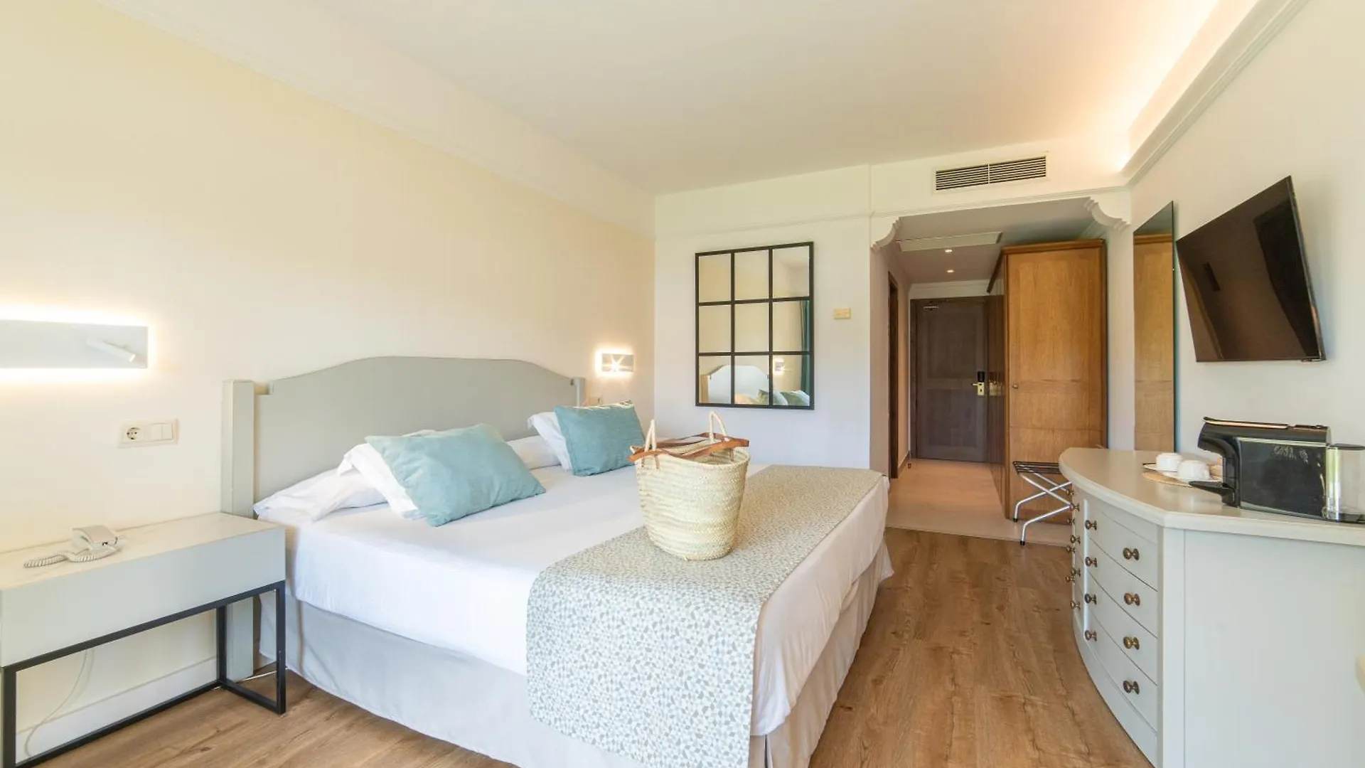 Cm Mallorca Palace - Only Adults Sa Coma  5*, Sa Coma (Mallorca) Spain